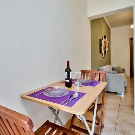 Serene & Penthouses In Appartamento *