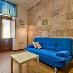 Serene & Penthouses In Apartmán