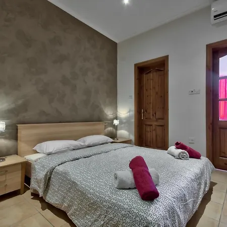 Serene & Penthouses In * Sliema