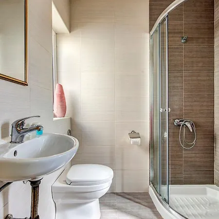 Serene & Penthouses In *