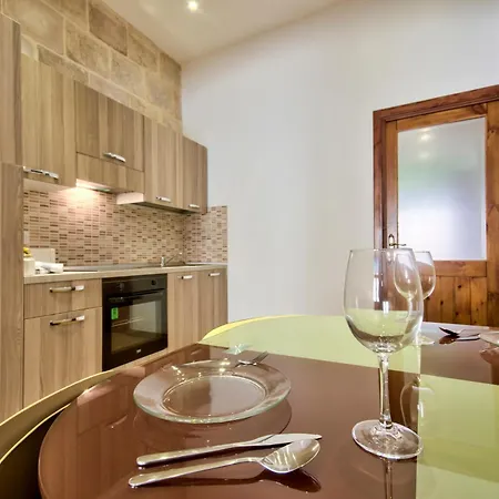 아파트 Serene & Penthouses In 슬리에마