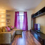 아파트 Serene & Penthouses In