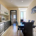Serene & Penthouses In 아파트