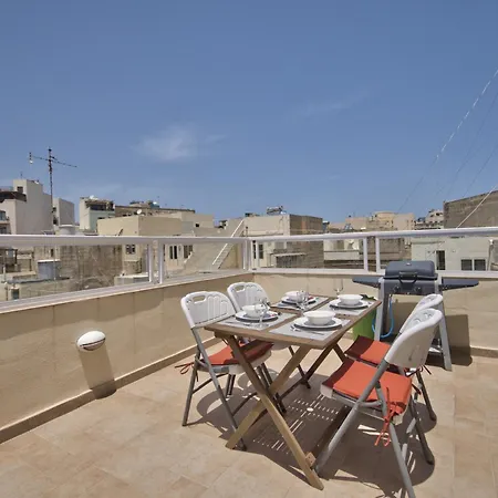 Serene & Penthouses In Apartamento *