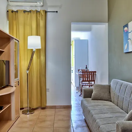 Apartamento Serene & Penthouses In *